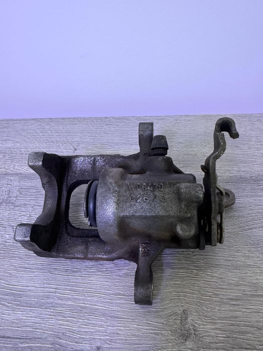 Etrier stanga spate - Golf 6,5, octavia, leon