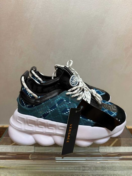 START VARA!!! Versace Chain Reaction Blue