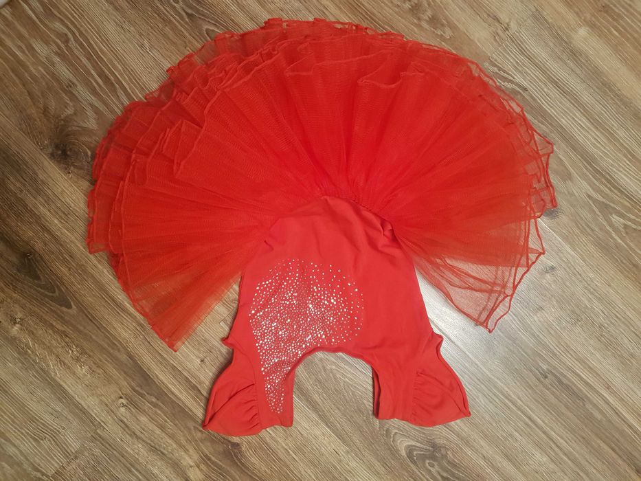 Costum dansuri  gimnastica  rochiță i