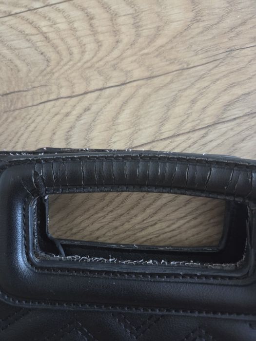 Чанти    guess .