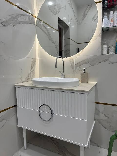 Мебель для ванной под заказ NB