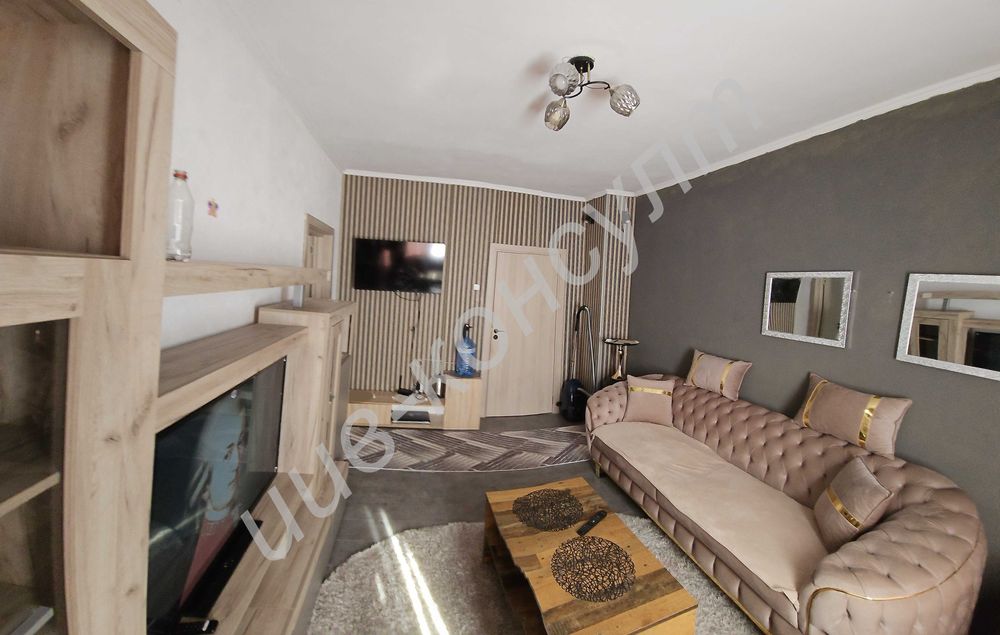 Продава се Тристаен апартамент в Велико Търново, Бузлуджа - 82 кв.м за 697 €/кв.м - Снимка #5