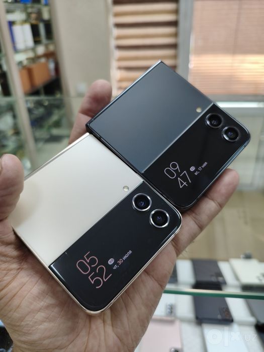 Samsung Flip 4 256GB