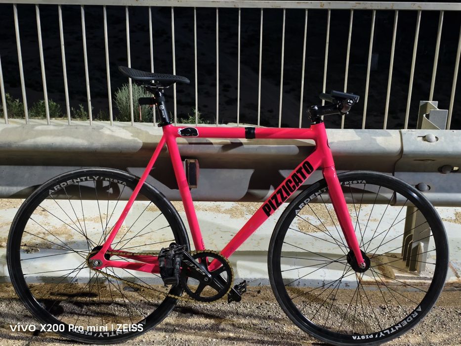 PIZZICATO fixed gear