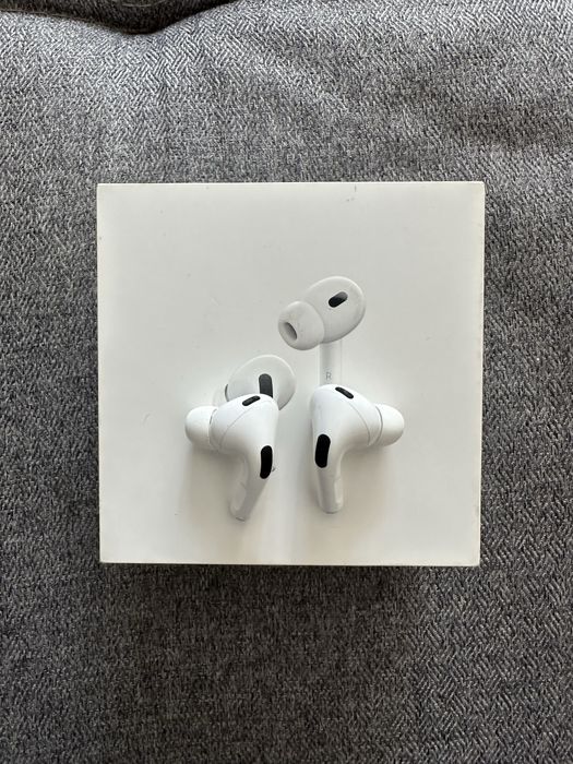 Airpods pro 2 наушник