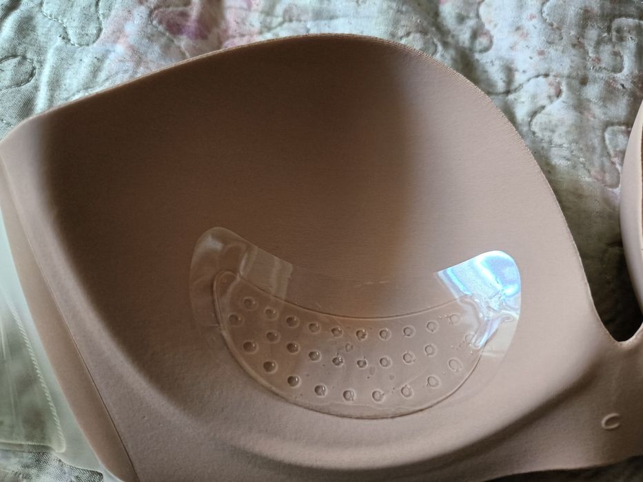 бюстгальтер с лепучками