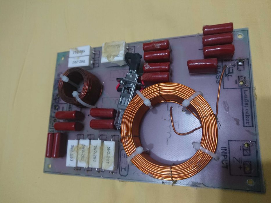 Filtre 3cai 8ohm 300W