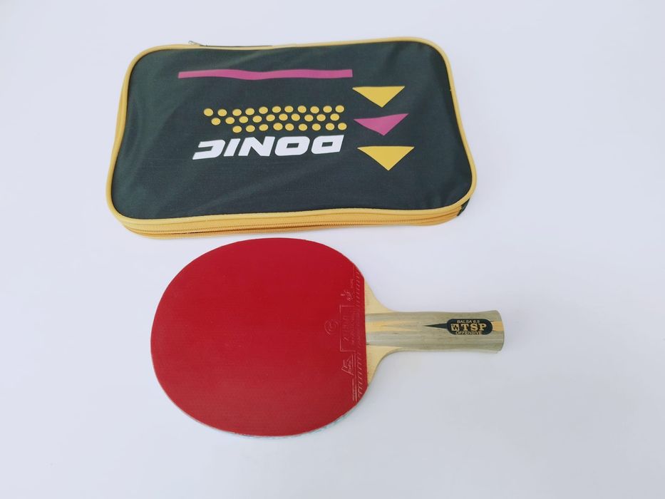 Paleta de tenis de masa profesionala personalizata, husa Donic, maner lemn tsp balsa 6,5 offensive