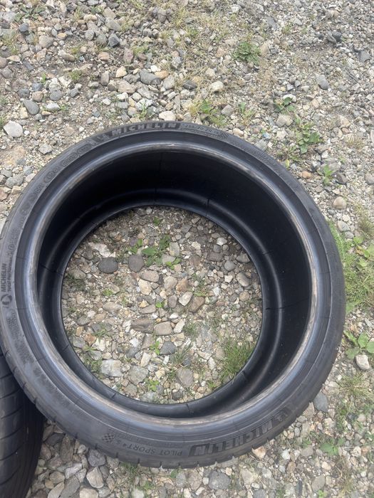 Vand 2 anvelope Michelin 4s