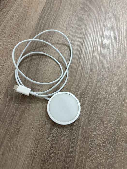 Срочно продам смарт часы и +2 подарка