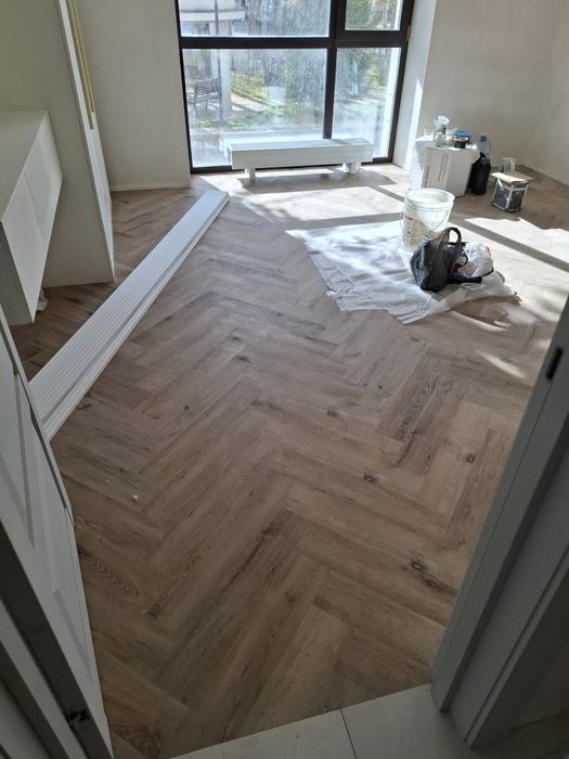 Кафельщик .Ванны под ключь.