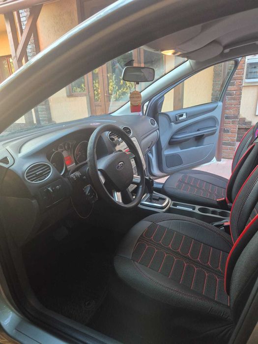FORD Focus 2009 — imagine 5