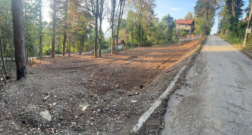 Продава се Парцел в Ботевград - 1668 кв.м за 50 €/кв.м - Снимка #1