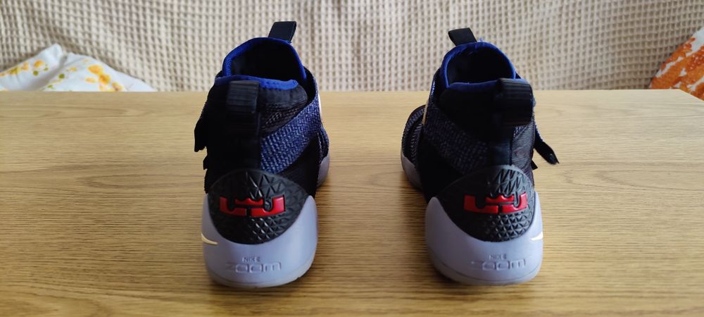 Nike Lebron Soldier 11 Glacier grey баскетболни маратонки