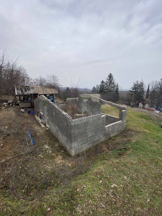 Вила в строеж