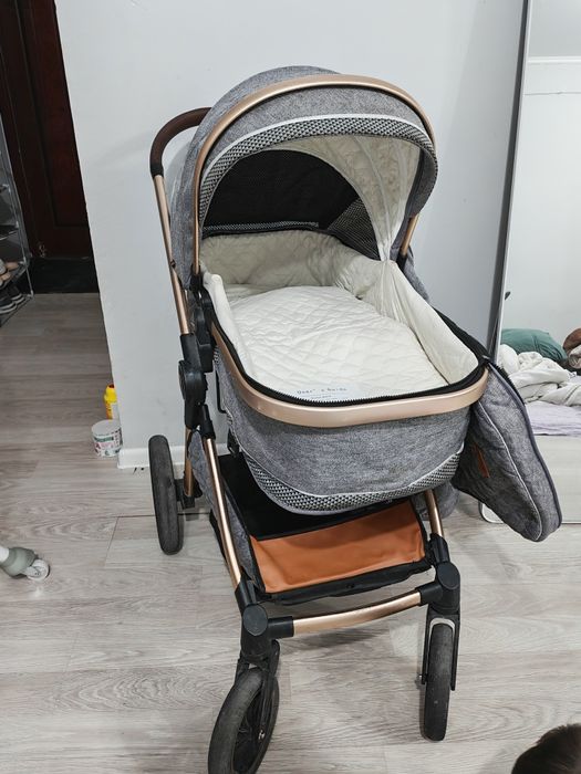 Коляска с автокреслом