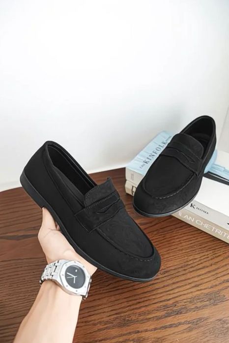 Лоферы из замши.