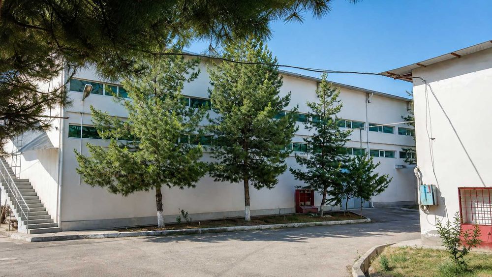 Ijaraga beriladigan ishlab chiqarish va ombor majmuasi