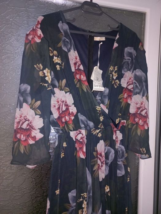 Rochie noua cu eticheta