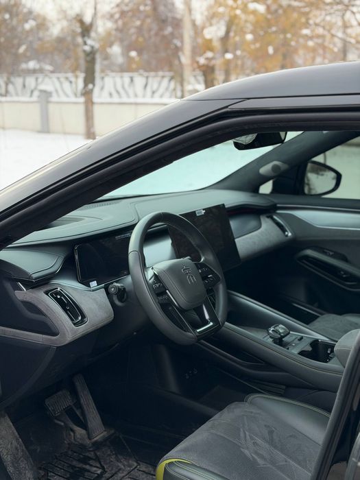 Byd song L 5 pazitsiya