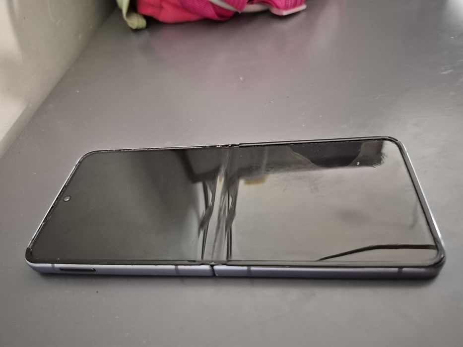 Samsung Z flip 4