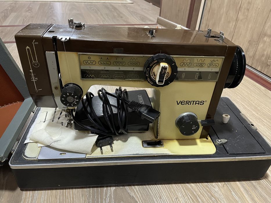 Швейная машинка Веритас