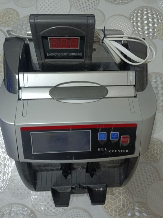 Машина для счета денег