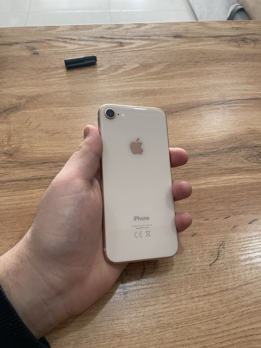 Iphone 8 gold rangda