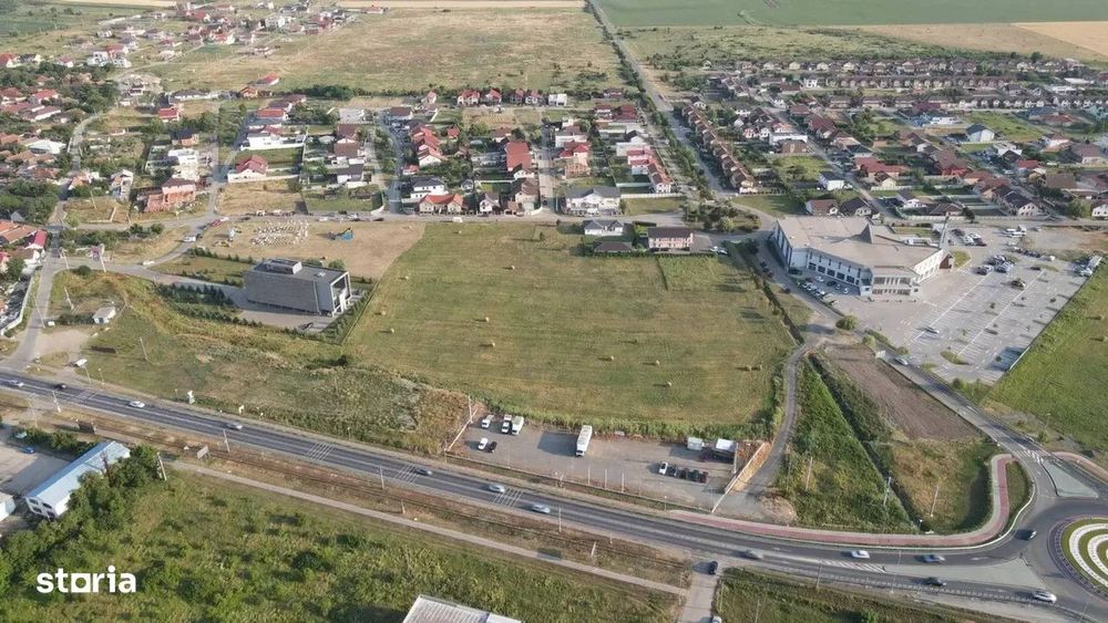 Teren de 2134 m²