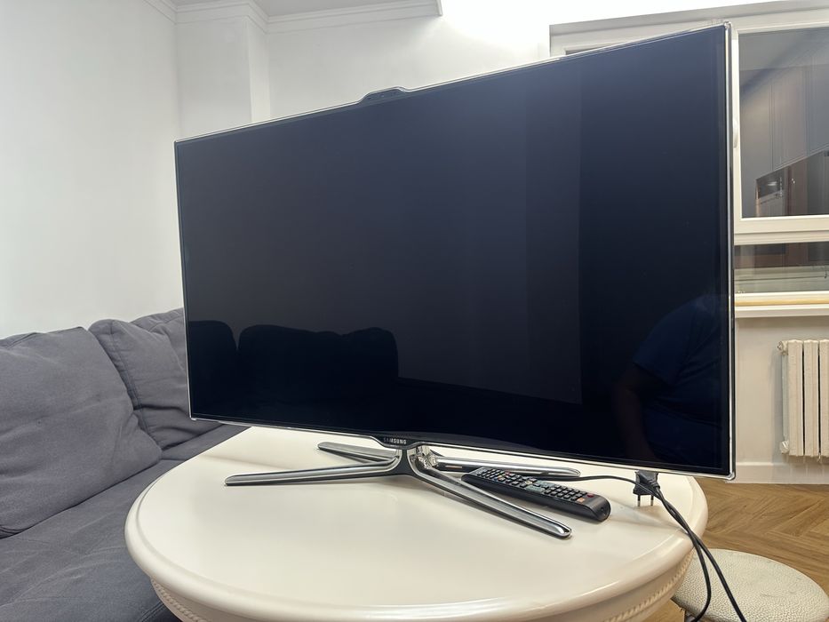 Телевизор Samsung Smart TV