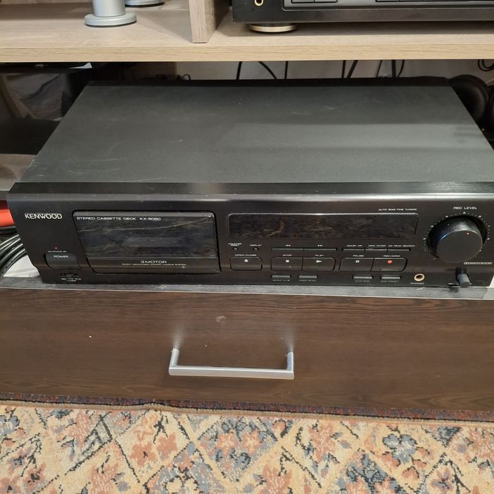 Casetofon deck kenwood