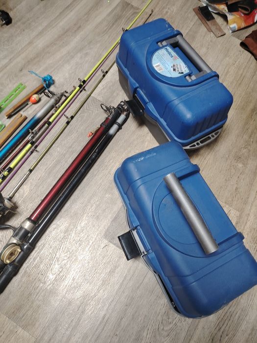 Снасти для рыбалки.