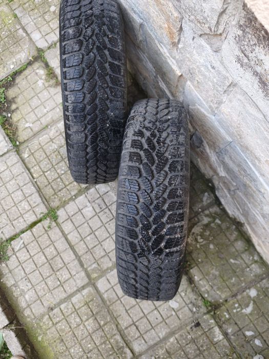 Гуми с джанти 4 бр. 155/65R14 - 60 евро и 2 бр. 145/70R -20 евро