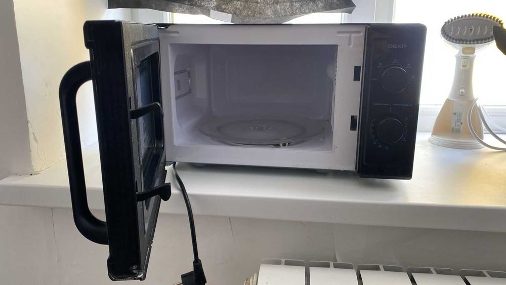 Продам микроволновку.