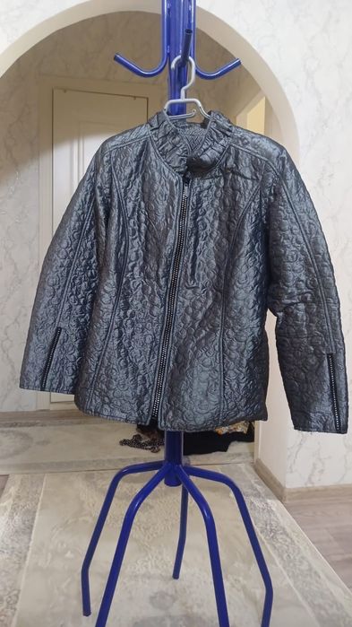 Верхняя одежда  фирменнве