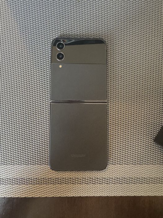 Samsung Galaxy Flip 4 in garantie