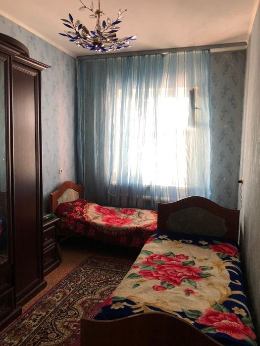 Сдаеться комната парням.