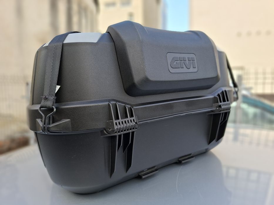Top case/top box/portbagaj moto GIVI B45+  monolock