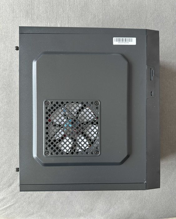 Компютър i5-6600K 2х8 Gb RAM GTX 1050 + Монитор Acer 24 инча