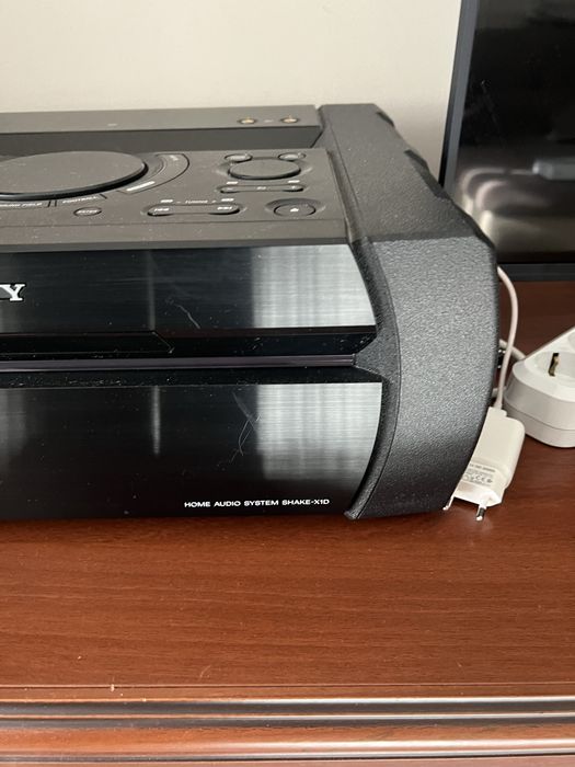 Музыкальный центр Sony home audio system shake x1d