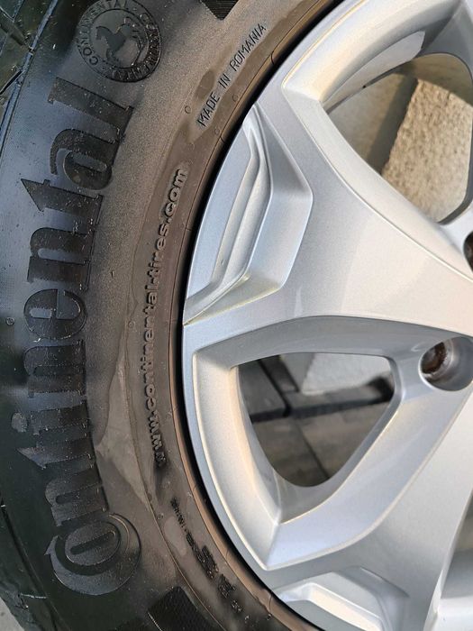 Vând set original jante/roți M+S pentru DACIA DUSTER, 215/65/16