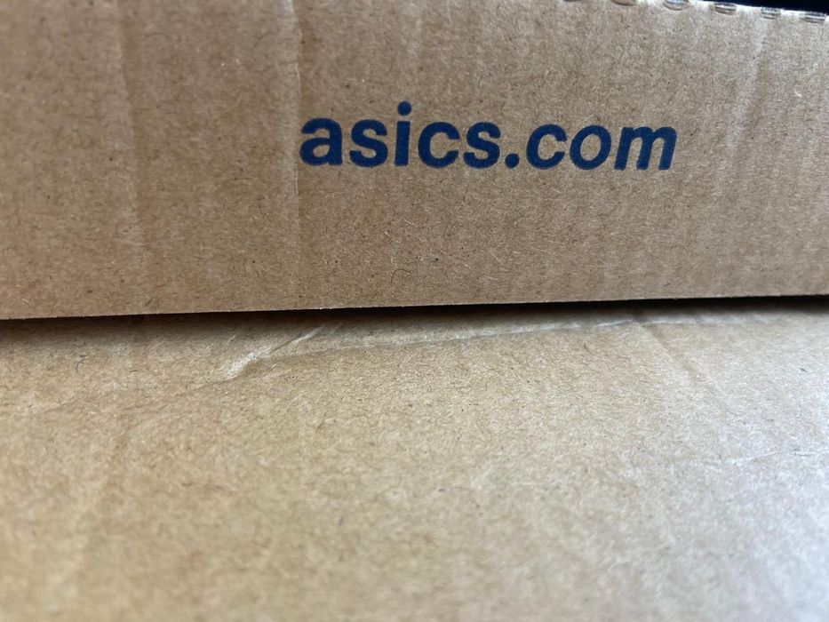 Продам новый Asics metarais оригинал