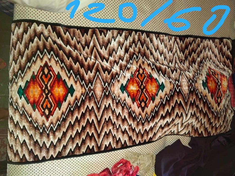 Битови национални ковьори 2бр.