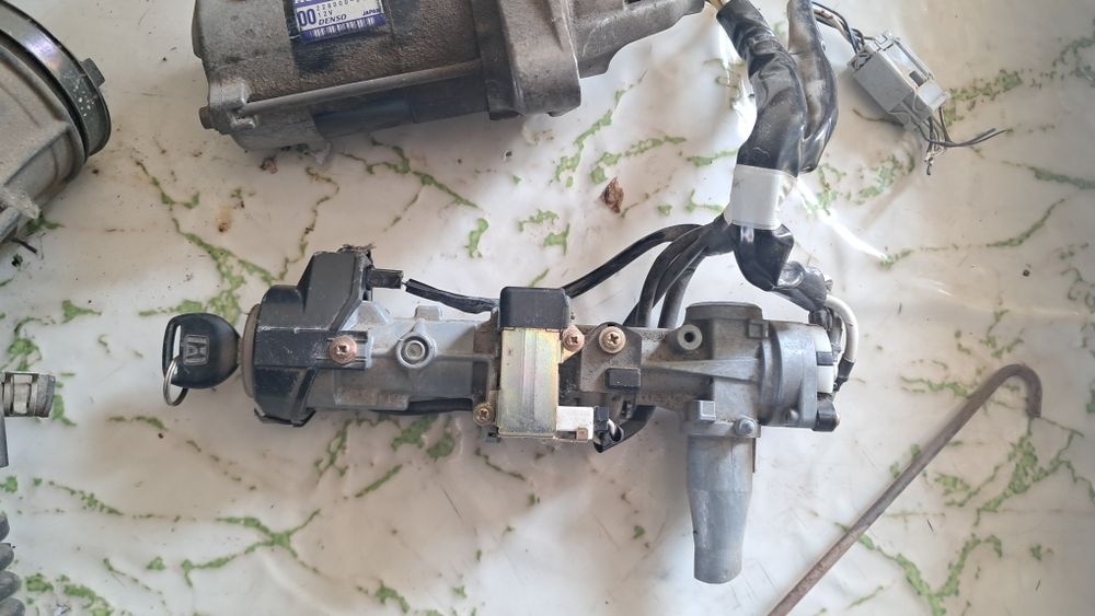 Хонда СРВ 1 стартер.