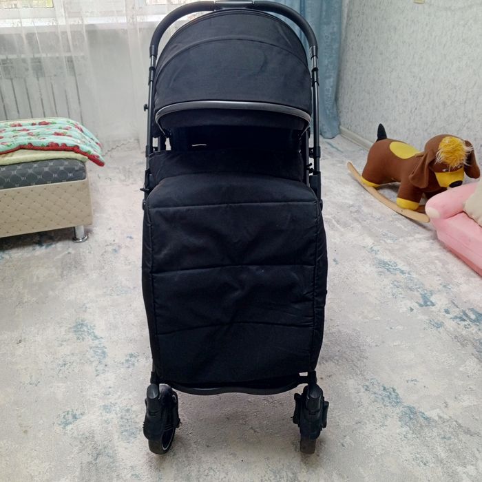 Продам детскую коляску