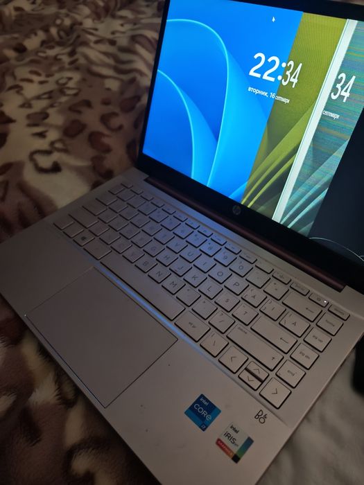 Лаптоп HP pavilion 14