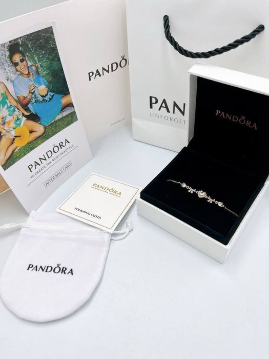Браслеты PANDORA