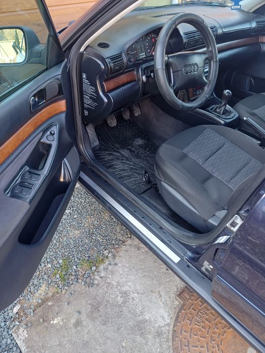 Audi A4,1.8 benzină