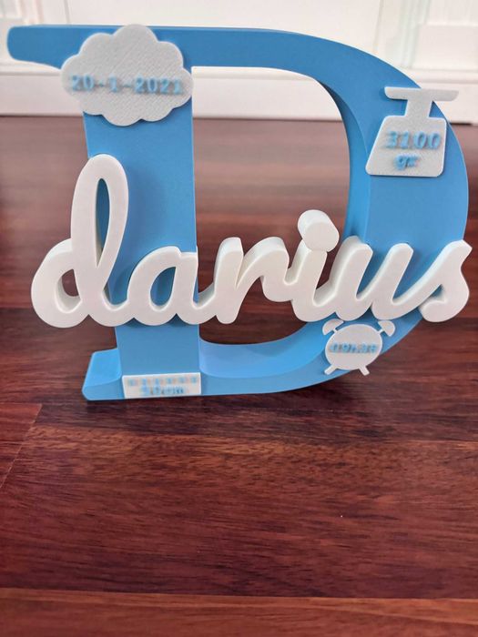 Decorațiune personalizată cu nume și inițială – printare 3D
