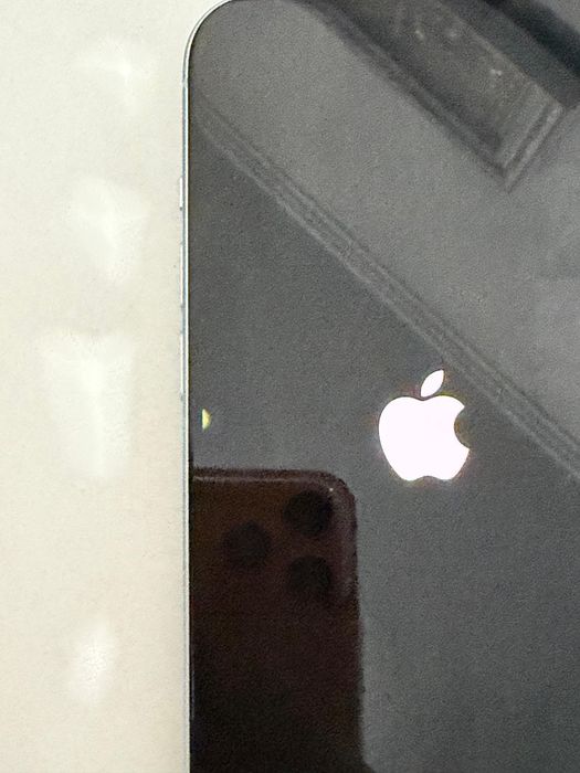 Продам 15 айфон срочно